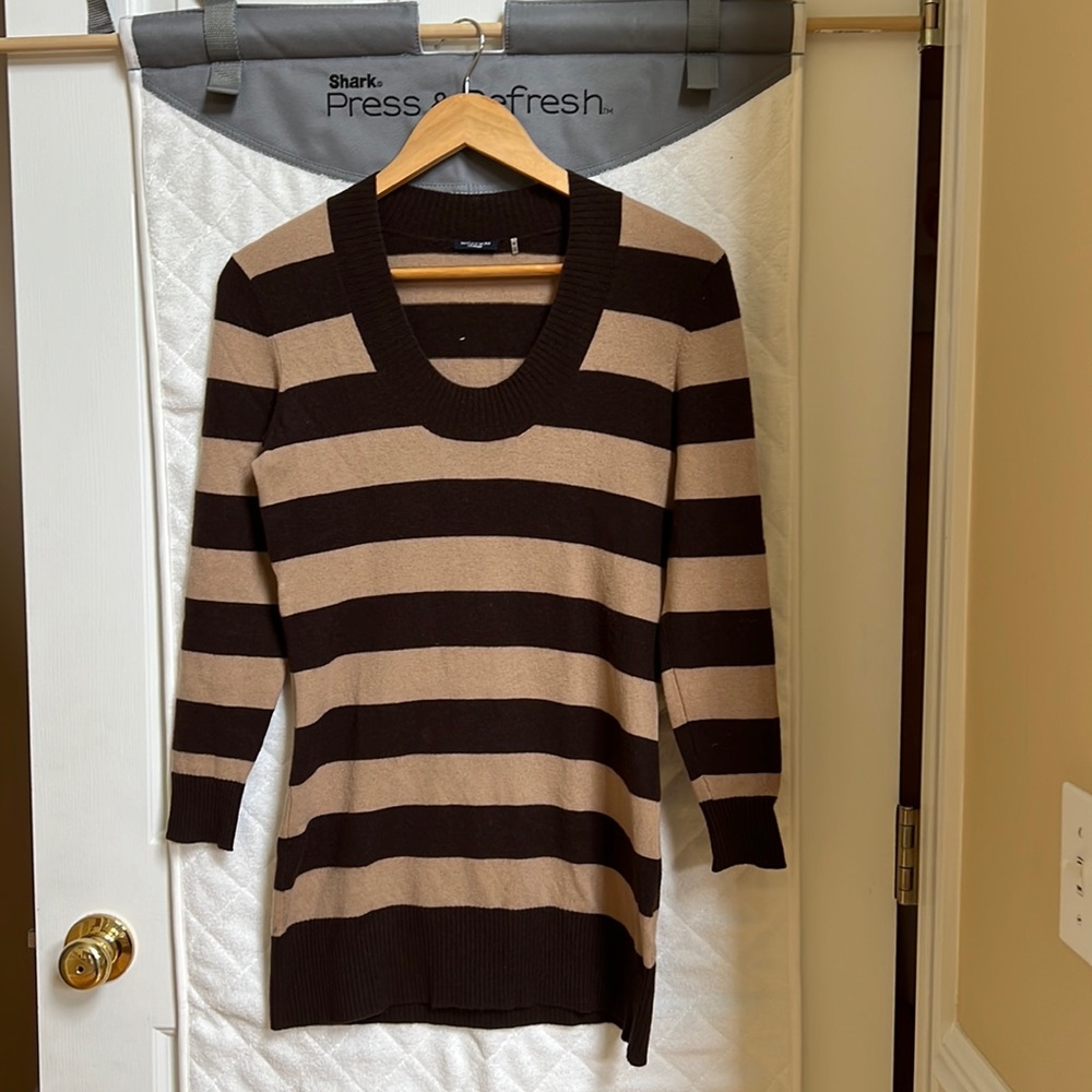 Magaschoni 100% Cashmere Women Sweater.